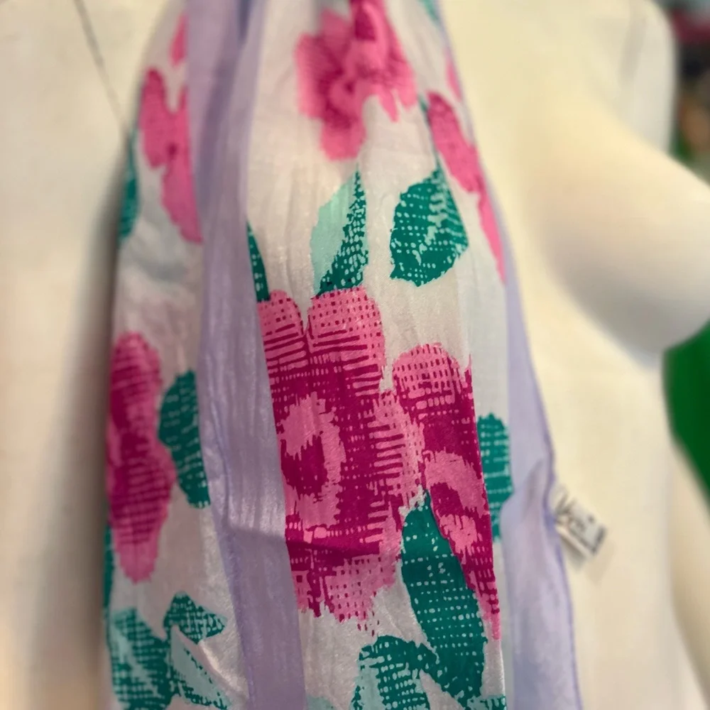 Vintage Vera Floral Scarf